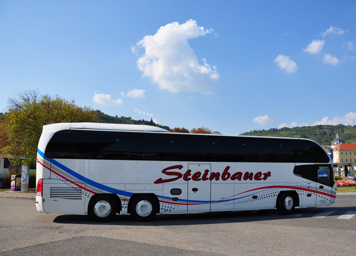 Neoplan Cityliner von Steinbauer Reisen aus sterreich in Krems.