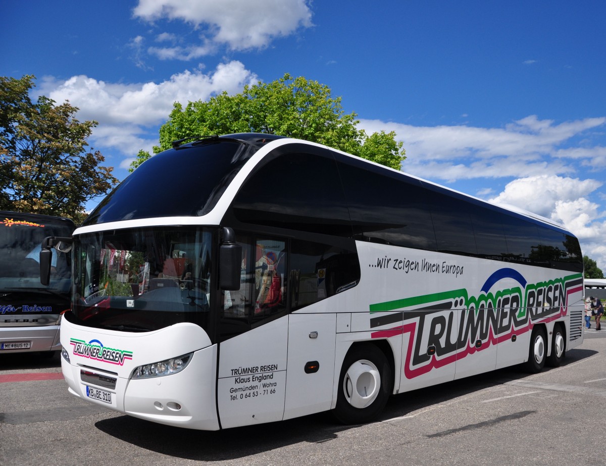 Neoplan Cityliner von Trmner Reisen aus der BRD im Juni 2015 in Krems.