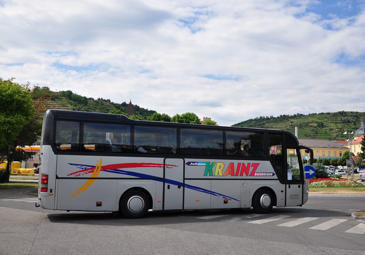 Neoplan Euroliner von Johann Krainz Busreisen aus �sterreich im Juni 2015 in Krems.