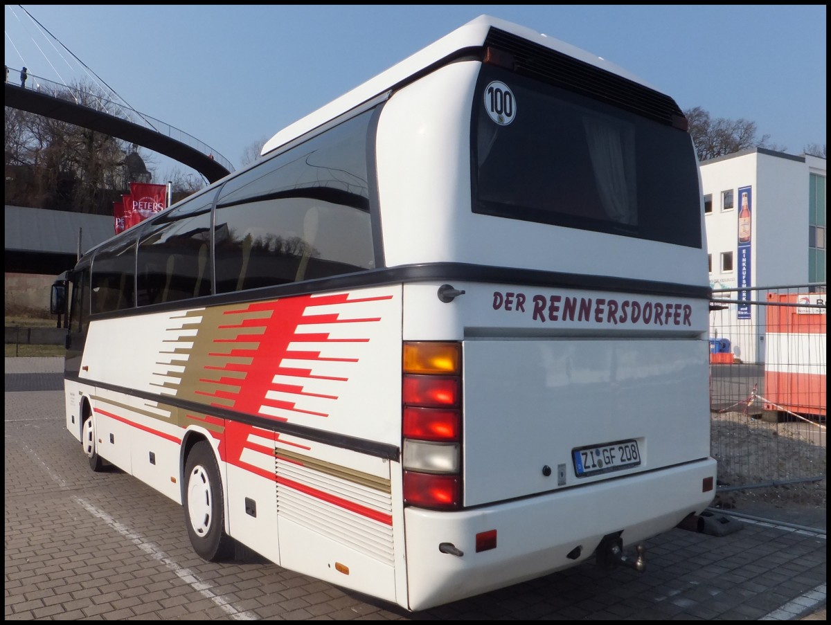 Neoplan Jetliner von Der Rennersdorfer aus Deutschland im Stadthafen Sassnitz.