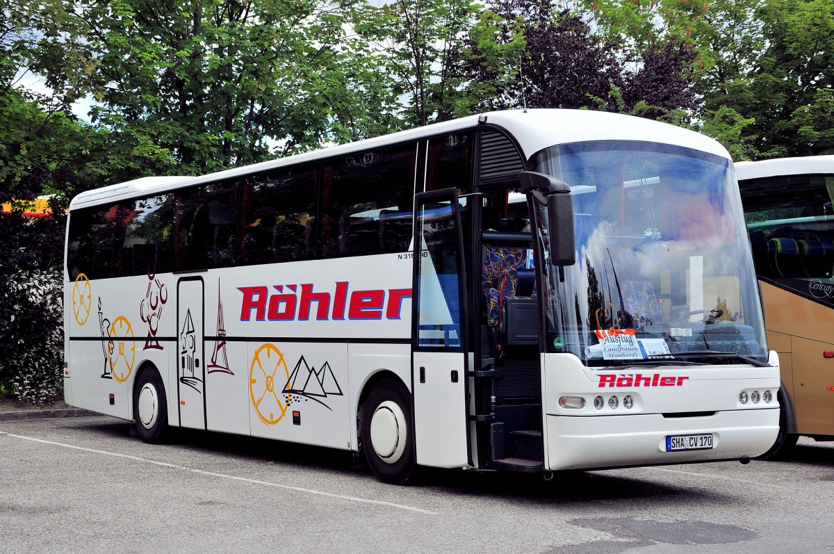 NEOPLAN N316 SHD Euroliner von R�HLER / BRD am 14.6.2013 in Krems.