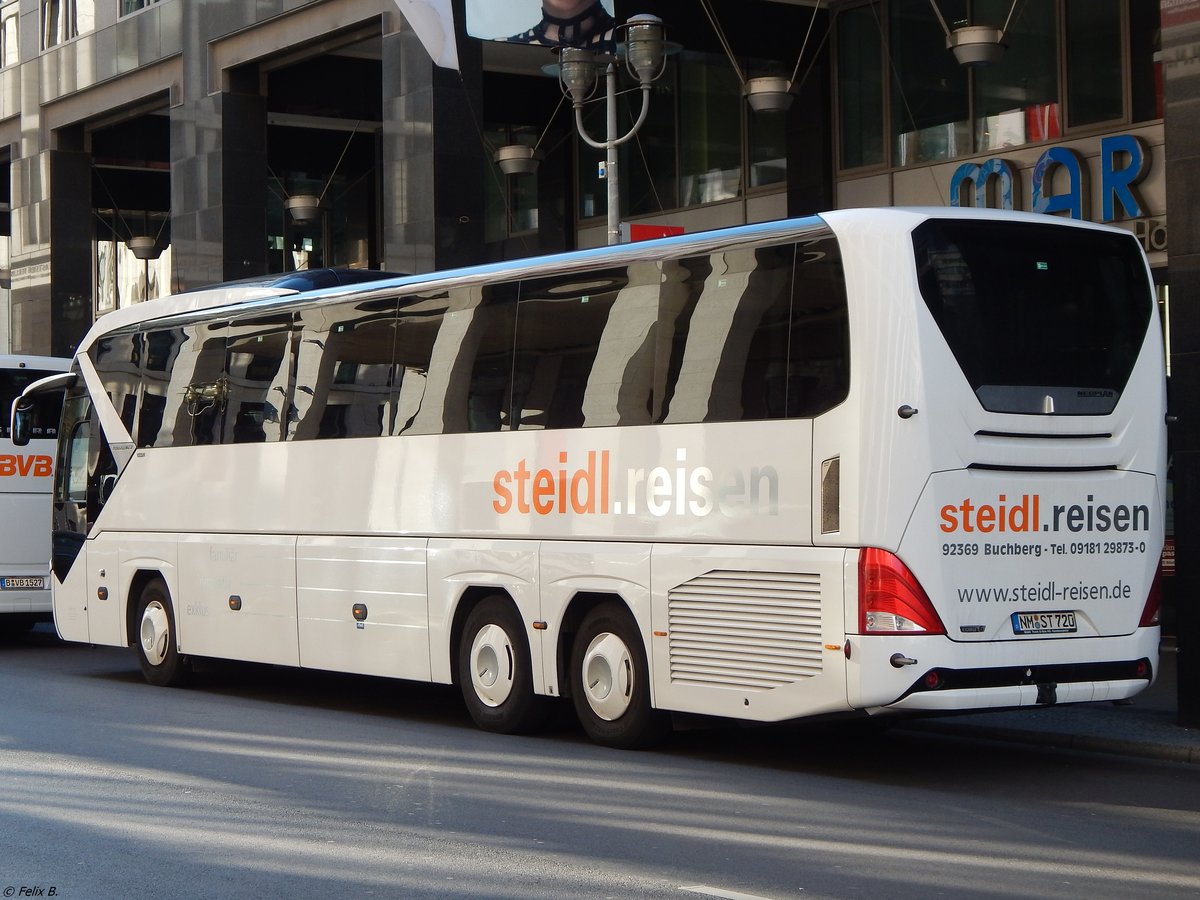 Neoplan Tourliner von Steidl Reisen aus Deutschland in Berlin.