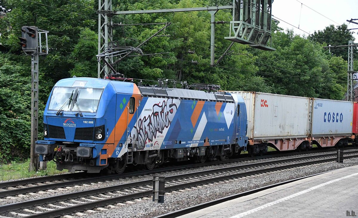 NRAIL 192 009-9 zog einen containerzug durch hh-harburg,20.07.21