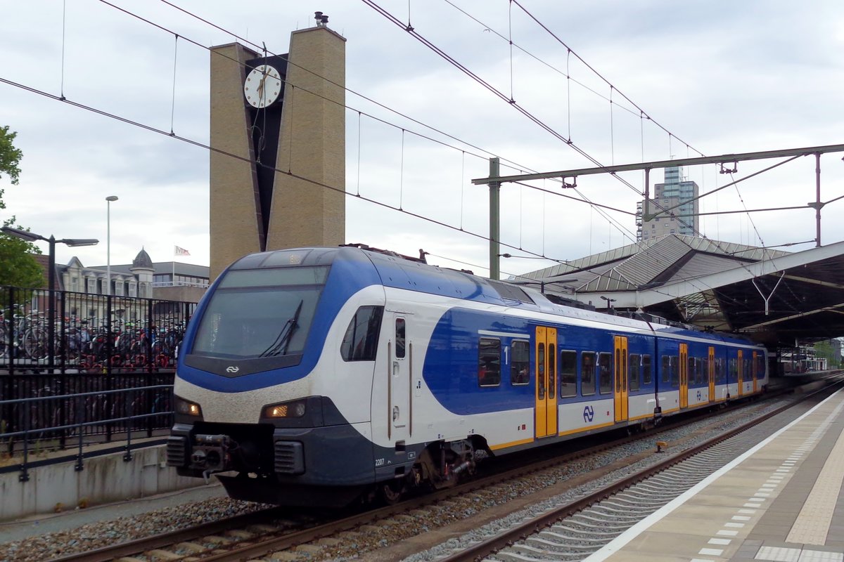 NS 2207 steht in Tilburg am 29 Juli 2018.