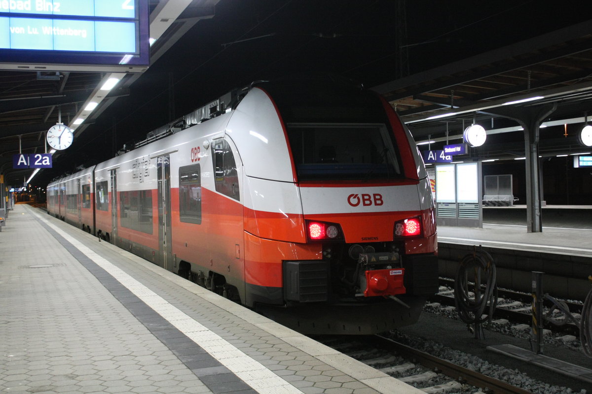 ODEG / �BB 4746 XXX abgestellt am Gleis 2 im Bahnhof Stralsund Hbf am 4.1.20