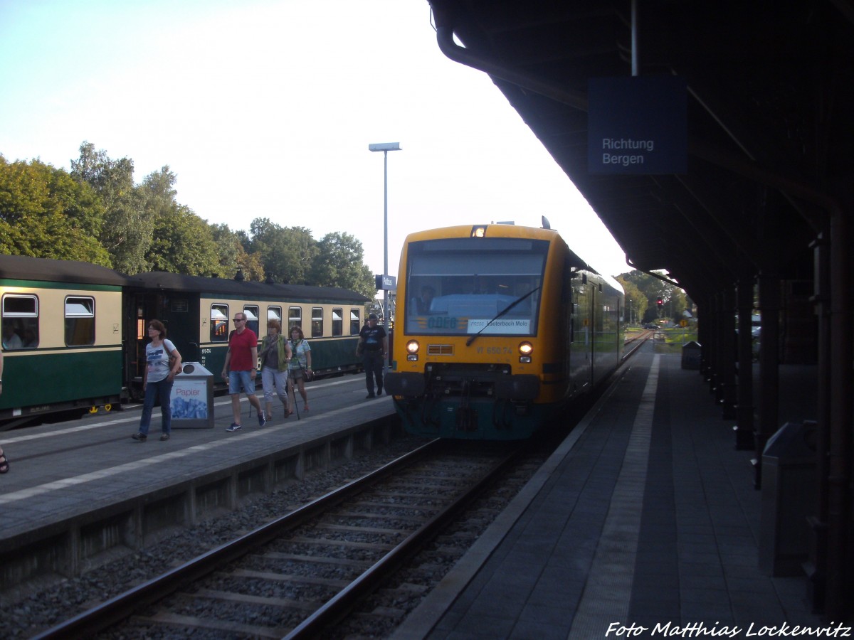 ODEG VT 650.74 im Auftrag der PRESS mit ziel Bergen auf R�gen im Bahnhof Putbus am 5.9.14