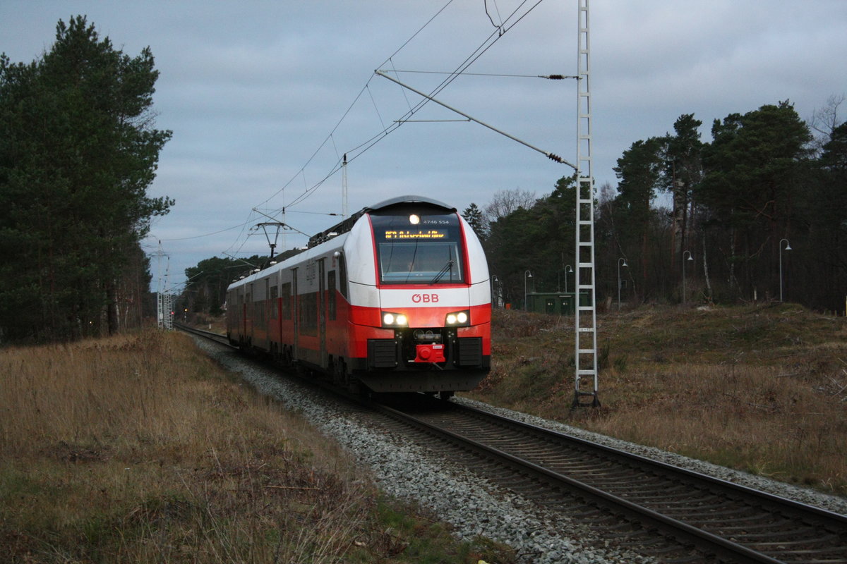 �BB / ODEG 4746 054/554 bei der einfahrt in den Bahnhof Prora Ost am 28.12.19