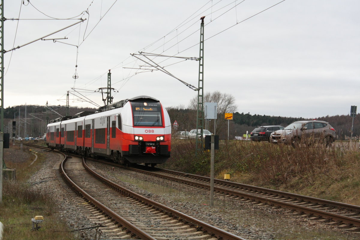 �BB / ODEG 4746 552/052 als RE9 mit ziel Sassnitz bei der einfahrt in den Bahnhof Lietzow (R�gen) am 28.12.19