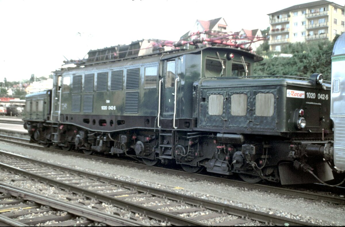 ÖBB 1020.044-6 in Rorschach am 06.09.1998.
