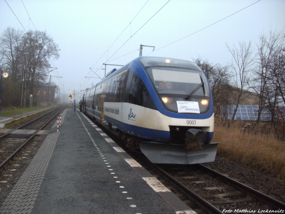 OLA VT 0007 im Bahnhof Sternfeld am 14.12.13
