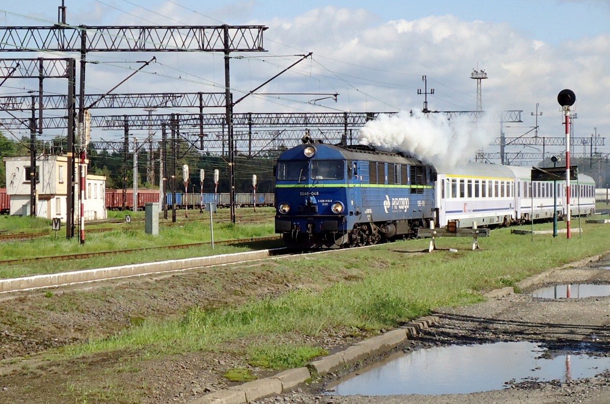 PKP SU46-048 mit EC 247 nach Hamburg-Altona verl�sst am 23 September 2014 Wegliniec.