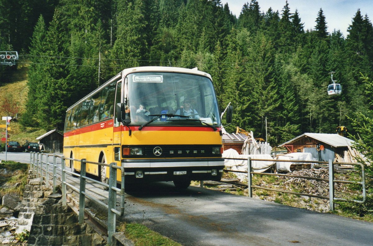 (R 1816) - Aus dem Archiv: Portenier, Adelboden - Nr. 5/BE 27'928 - Setra (ex Geiger, Adelboden Nr. 5; ex P 26'000) am 2. Oktober 2002 in Adelboden, Bergl�ger