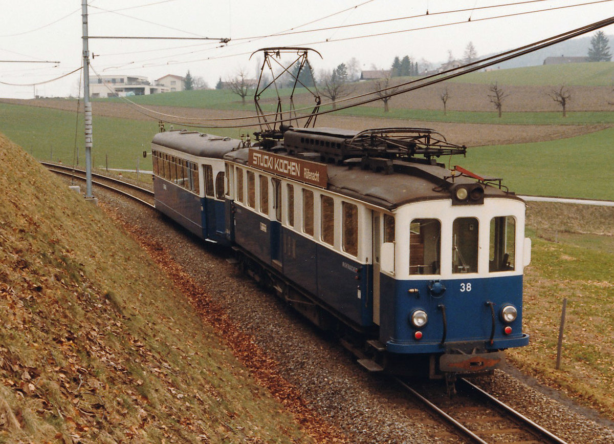 RBS/VBW:
 DR SCHNÄLLST WÄG NACH WORB 
MIT DEM BLAUE BÄHNLI WÄHREND DEN 80er-JAHREN DOKUMENTIERT.
Foto: Walter Ruetsch
