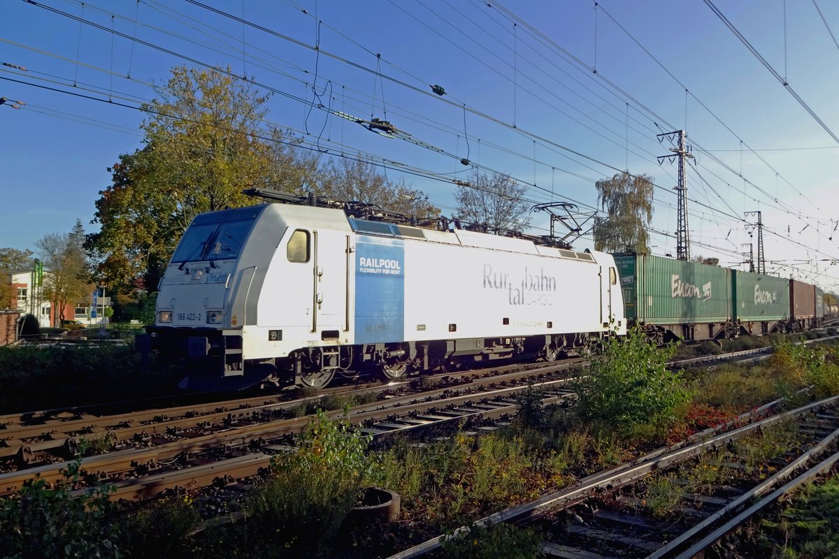 RTB 186 422 verl�sst das swonnige Emmerich am 8 November 2019.