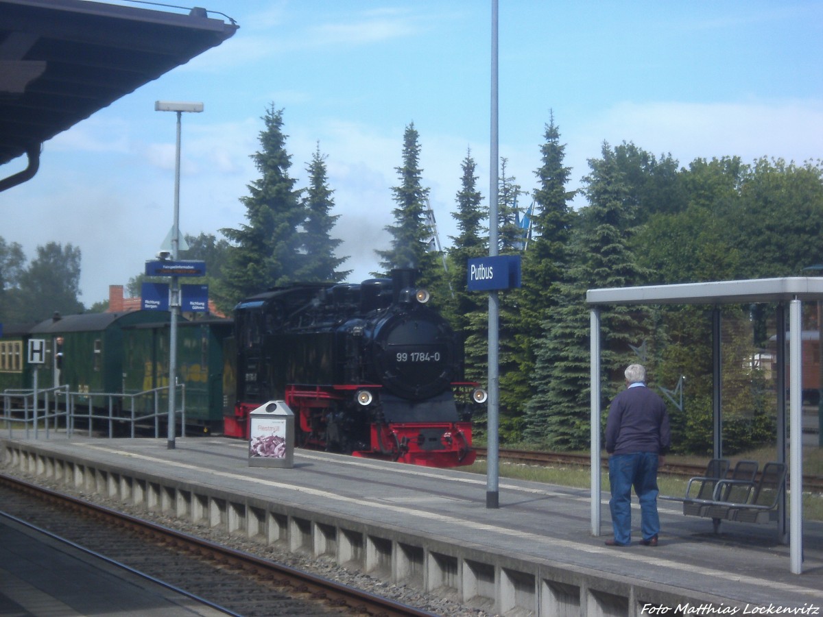 R�BB 99 1784 bei der Einfahrt in den Bahnhof Putbus am 2.6.14