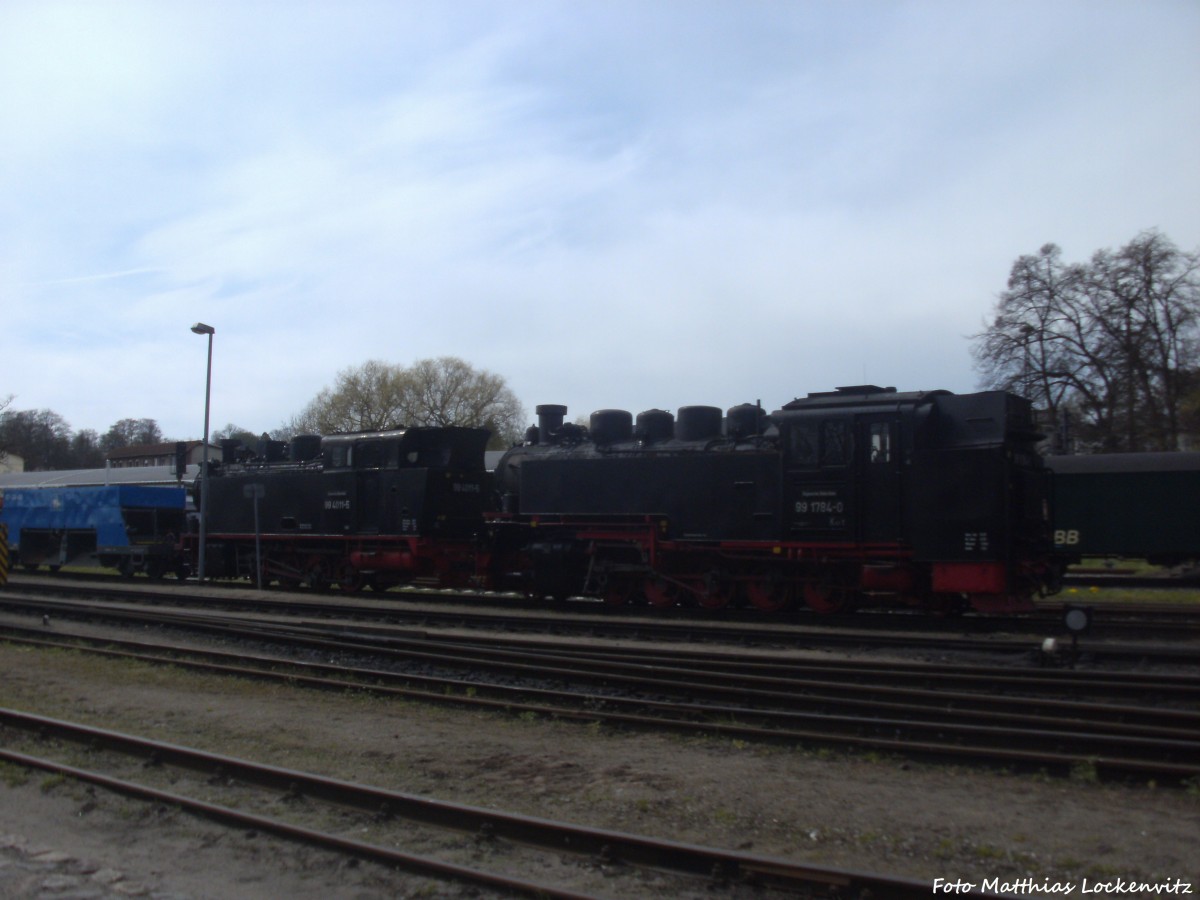 R�BB 99 4011 und 99 1784 abgestellt im Bahnhof Putbus am 17.4.14