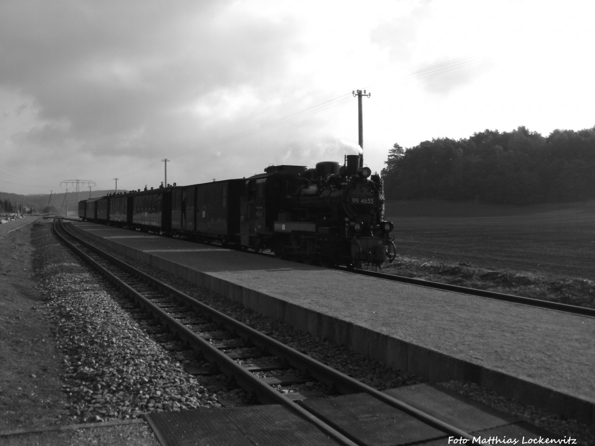 R�BB 99 4633 (Mh 53) beim einfahren in den Hp. Seelvitz am 12.10.14