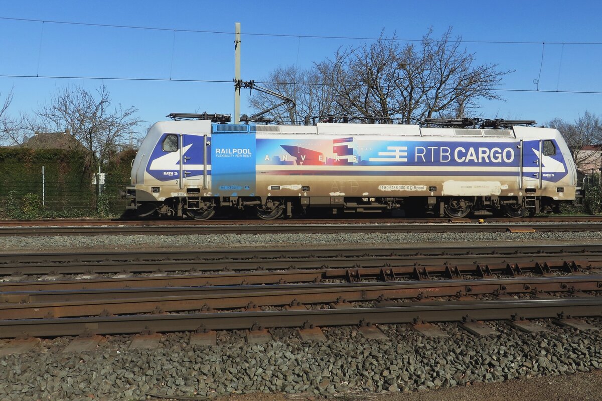 Seitenblick auf RTB 186 300 'ANTWERPEN' in Blerick am 4 M�rz 2022.