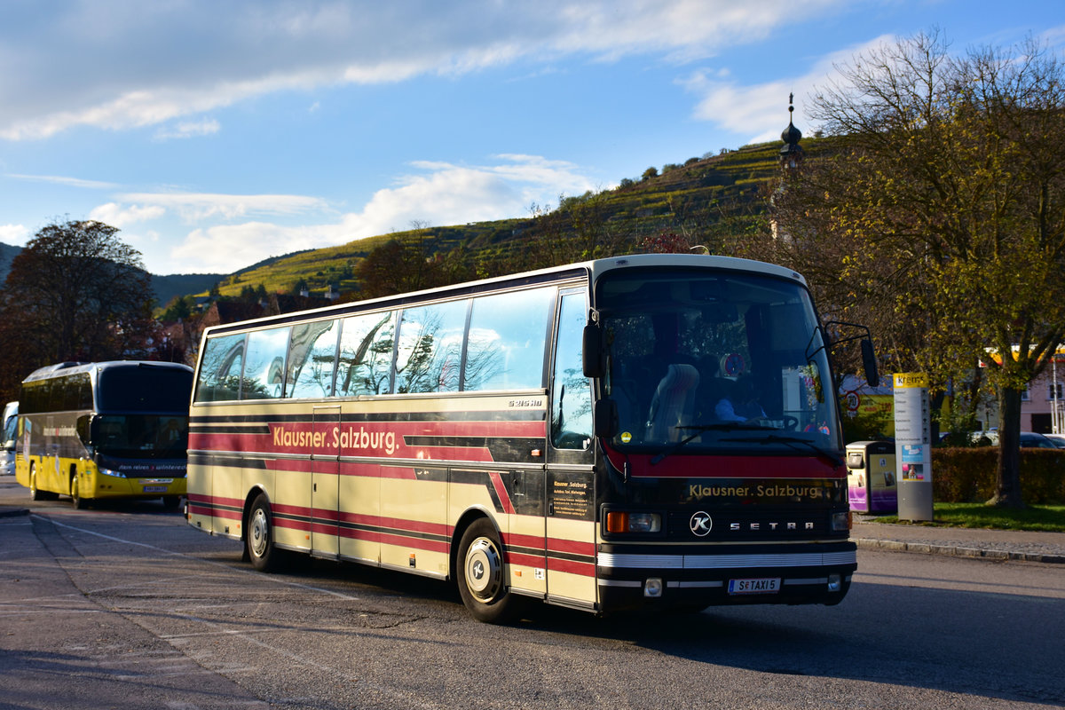 Setra 215 HD von KLAUSNER Reisen aus �sterreich in Krems.