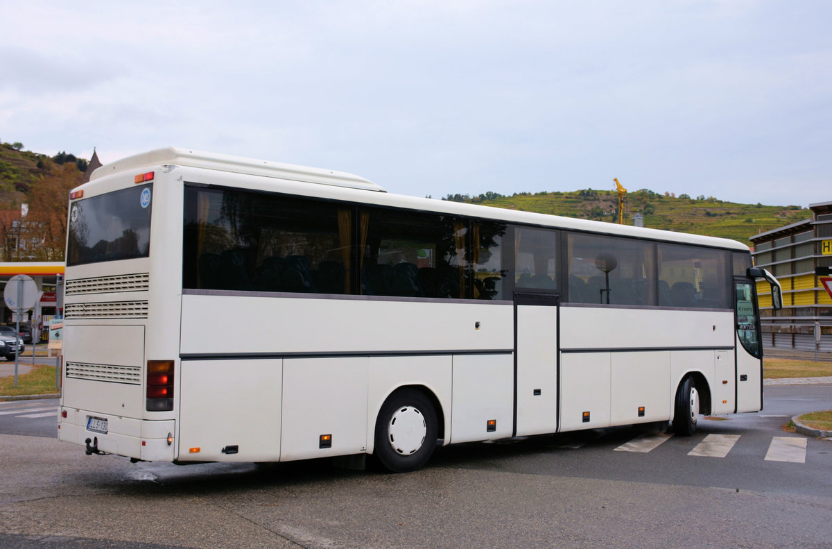 Setra 315 GT-HD von K�l�njarat aus Ungarn in Krems.