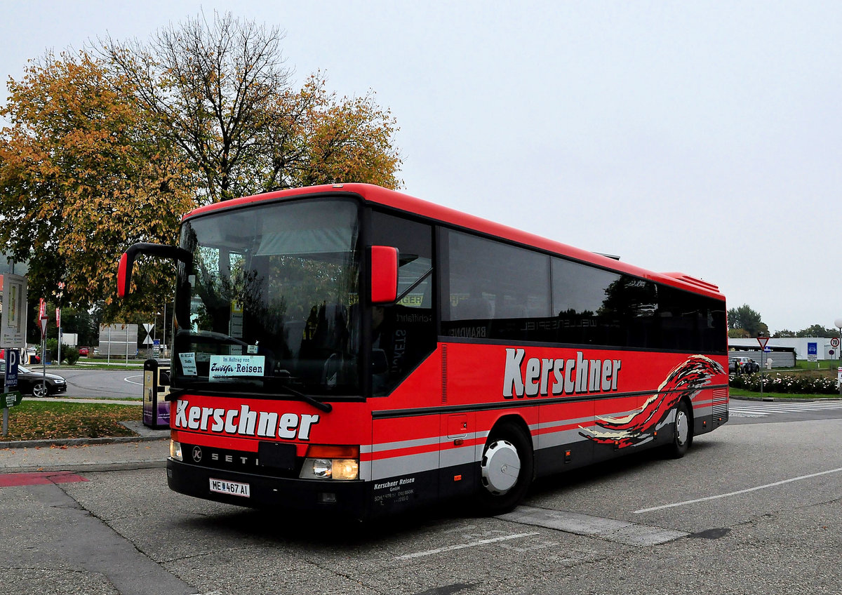 Setra 315 H vom Reiseb�ro Kerschner aus Nieder�sterreich in Krems gesehen.
