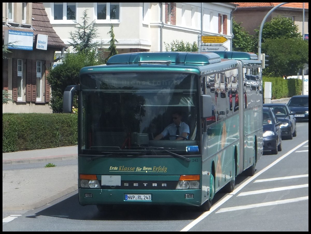 Setra 321 UL der Kraftverkehrsgesellschaft mbH Ribnitz-Damgarten in Ribnitz-Damgarten.