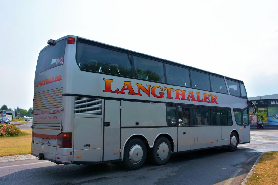 Setra 328 DT von Langthaler Reisen aus �sterreich 06/2017 in Krems.