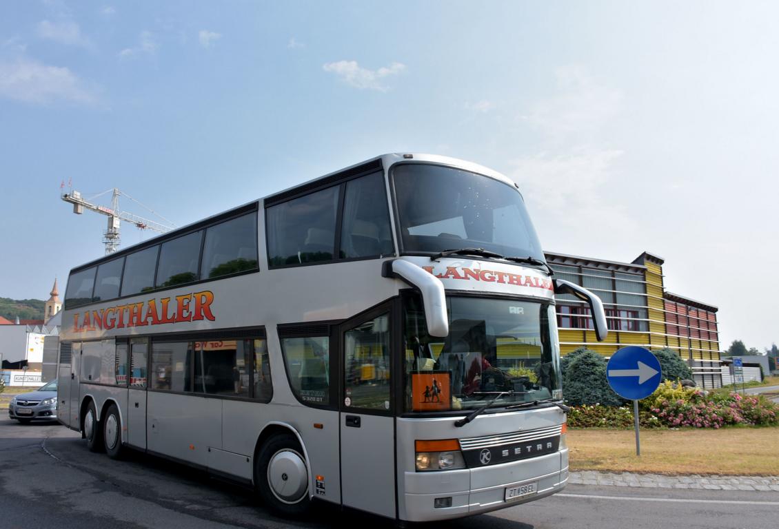 Setra 328 DT von Langthaler Reisen aus �sterreich 06/2017 in Krems.