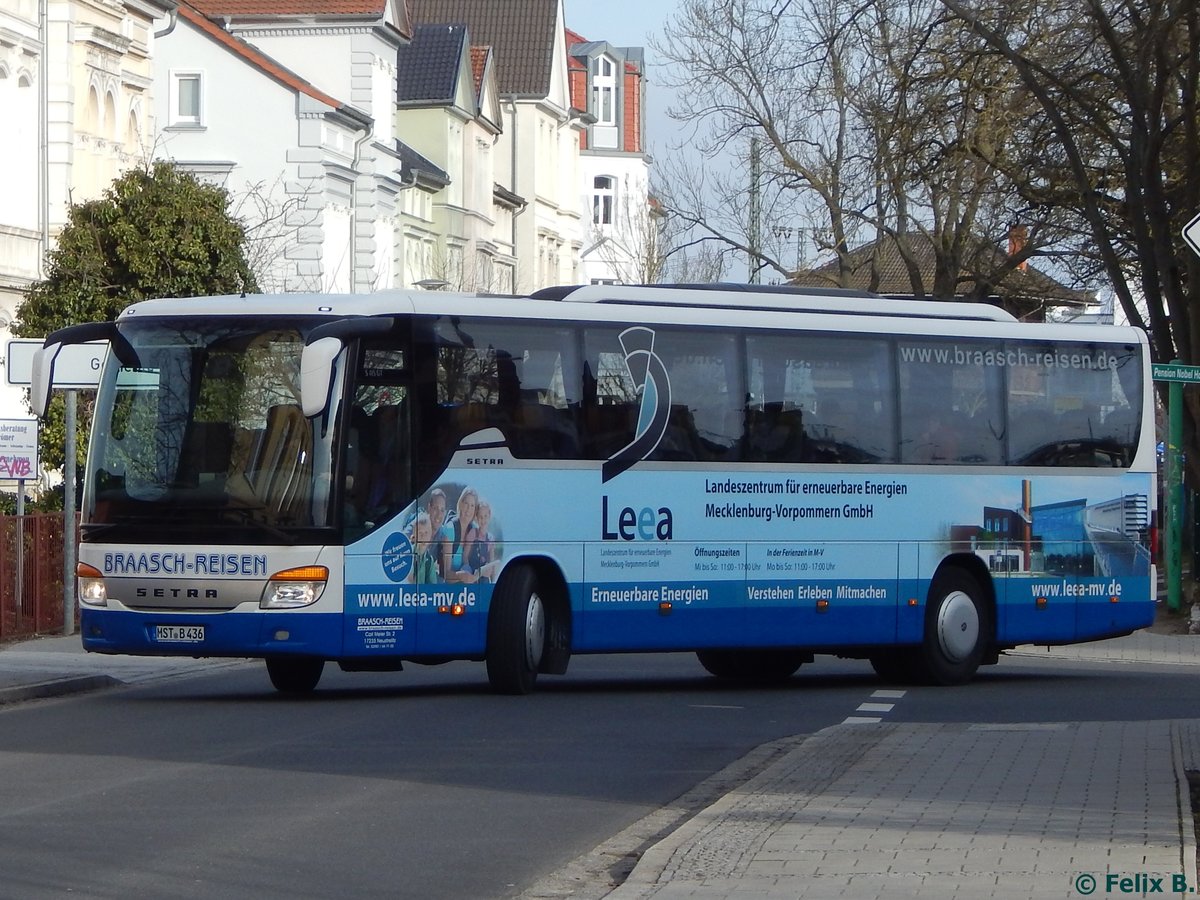 Setra 415 GT von Braasch Reisen aus Deutschland in Neubrandenburg.