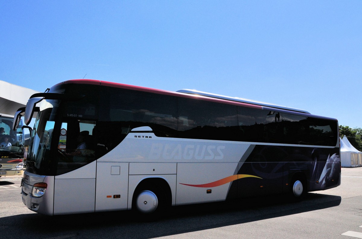 SETRA 415 GT-HD von BLAGUSS / �sterreich am 9.7.2013 in Krems an der Donau.