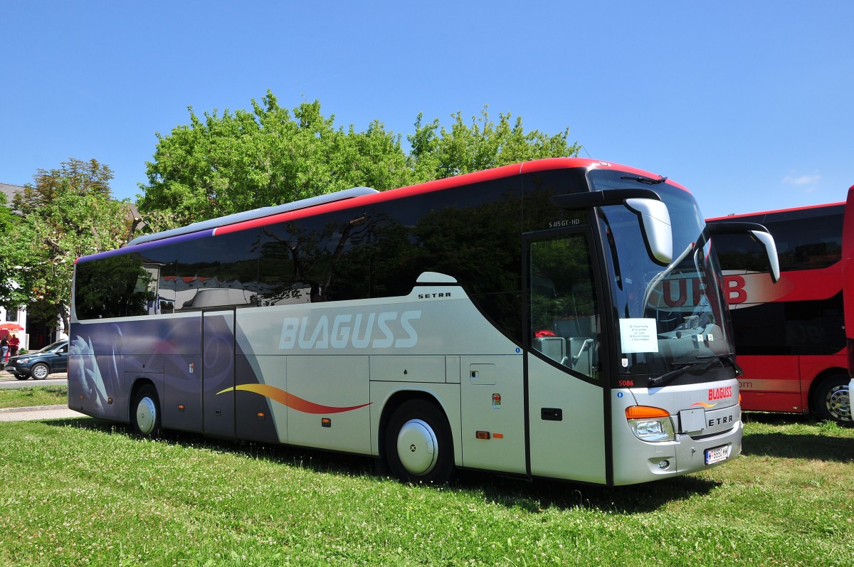 SETRA 415 GT-HD von BLAGUSS / �sterreich am 9.7.2013 in Krems an der Donau.