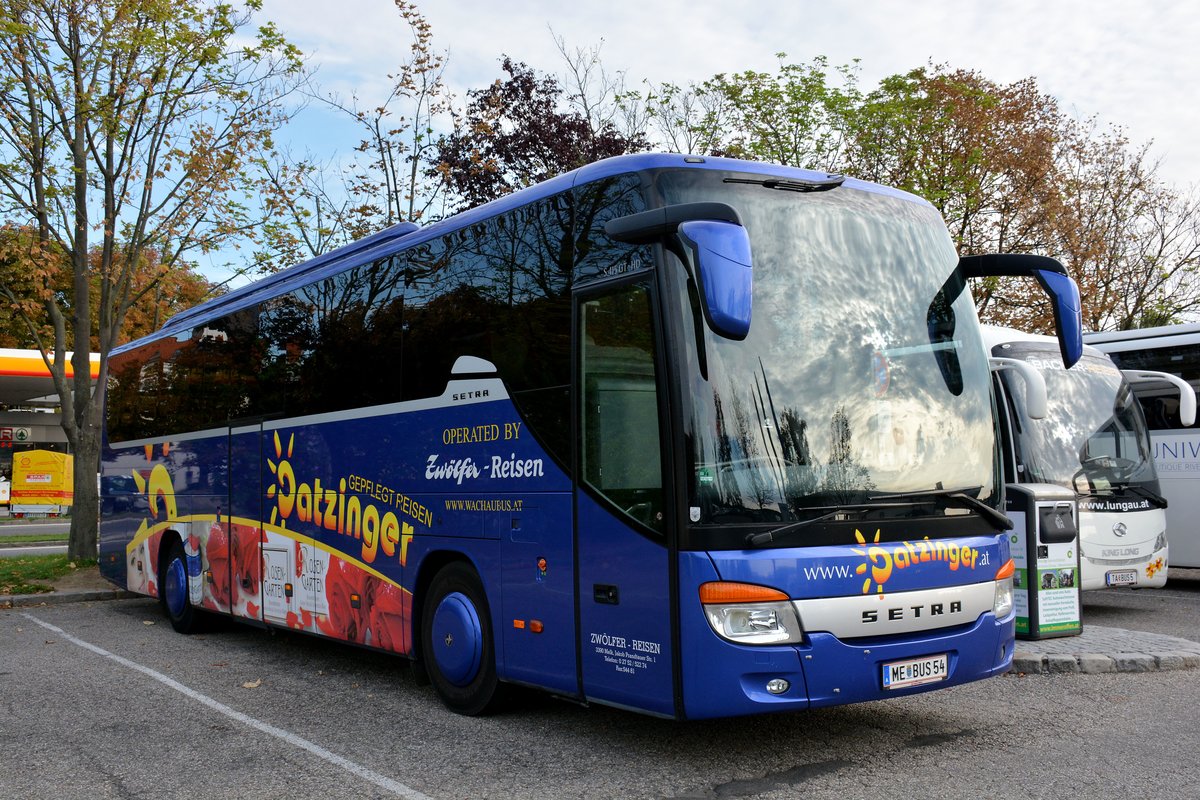 Setra 415 GT-HD von Datzinger Reisen aus Nieder�sterreich in Krems.