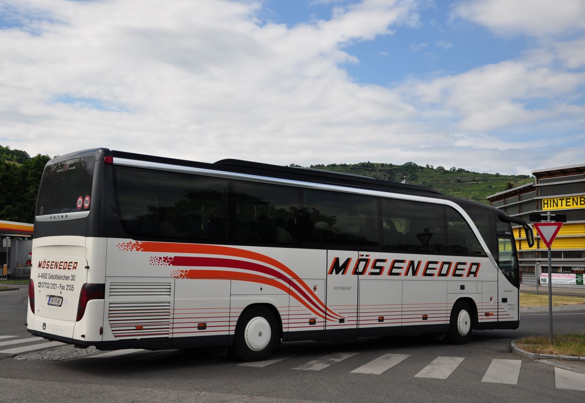 Setra 415 HD von M�seneder Reisen aus �sterreich im Juni 2015 in Krems unterwegs.