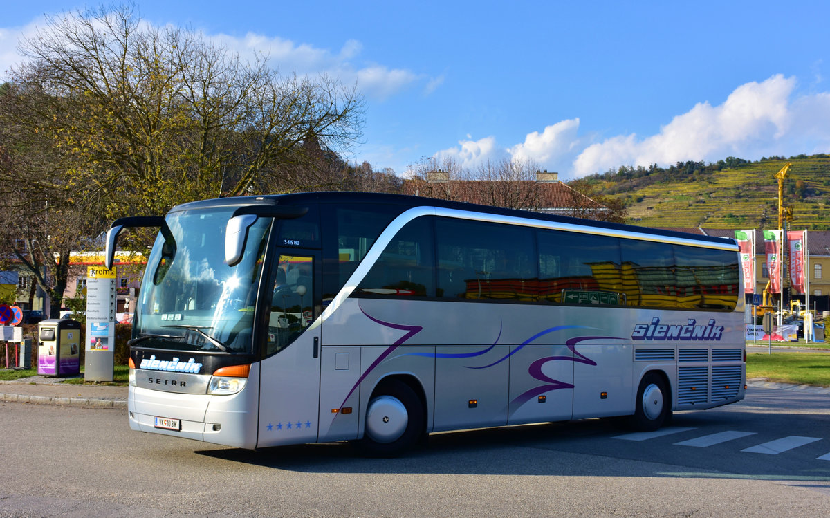 Setra 415 HD von Siencnik Reisen aus �sterreich in Krems.