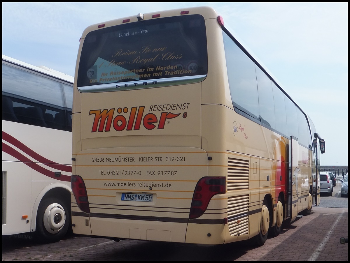 Setra 415 HDH von M�ller's Reisedienst aus Deutschland im Stadthafen Sassnitz.