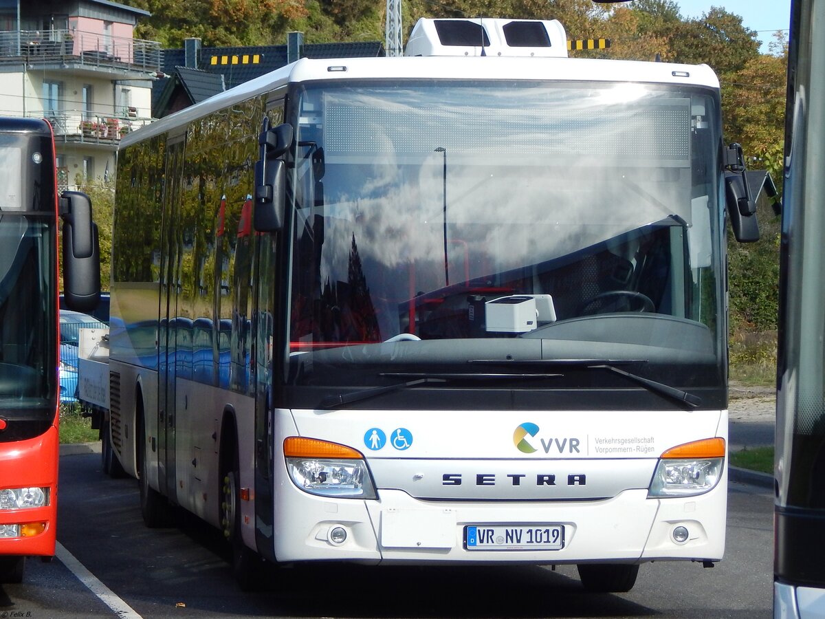 Setra 415 LE Business der VVR in Sassnitz.