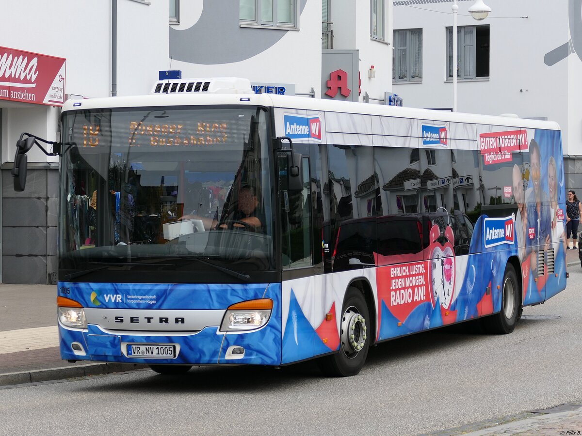 Setra 415 LE Business der VVR in Sassnitz.