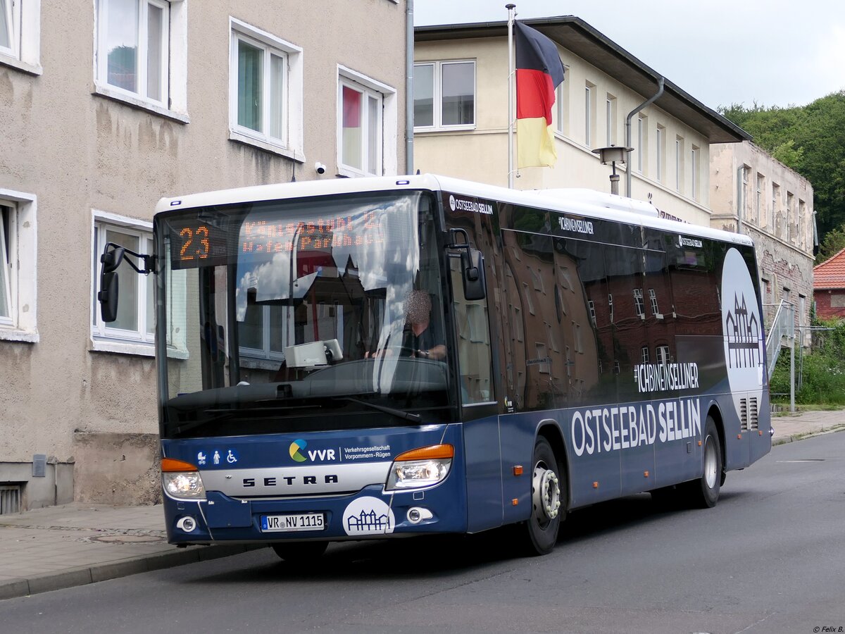 Setra 415 LE Business der VVR in Sassnitz.