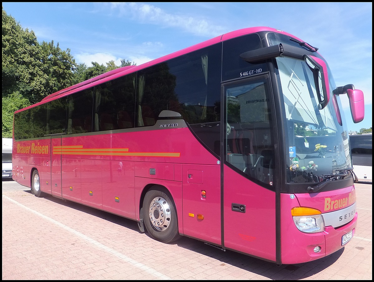 Setra 416 GT-HD von Brauer Reisen aus Deutschland im Stadthafen Sassnitz.