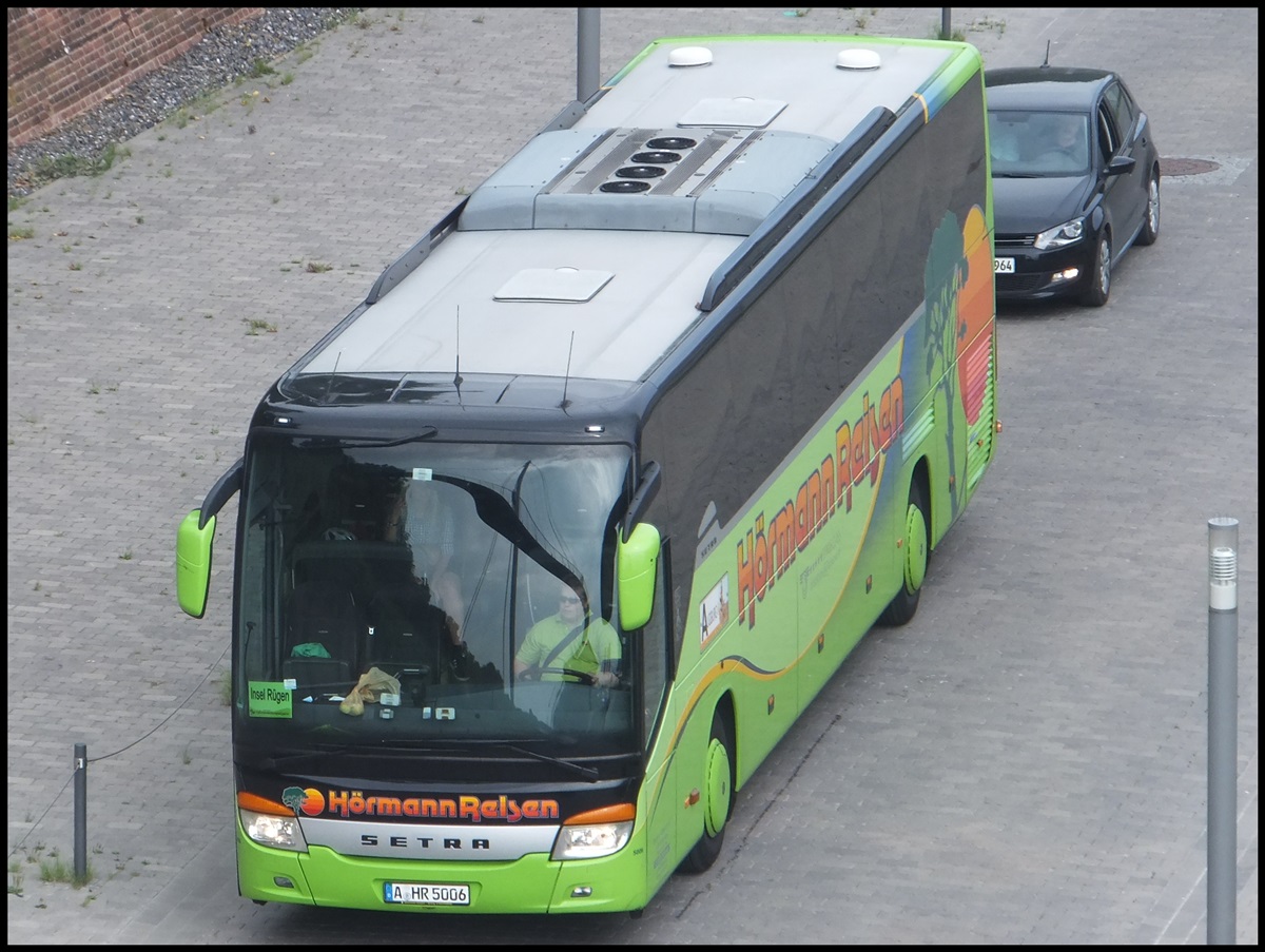 Setra 416 GT-HD von H�rmann Reisen aus Deutschland im Stadthafen Sassnitz.