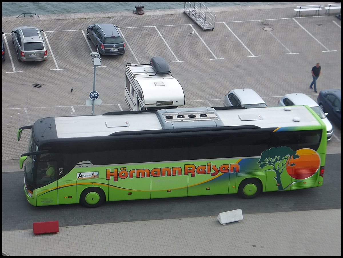 Setra 416 GT-HD von H�rmann Reisen aus Deutschland im Stadthafen Sassnitz.
