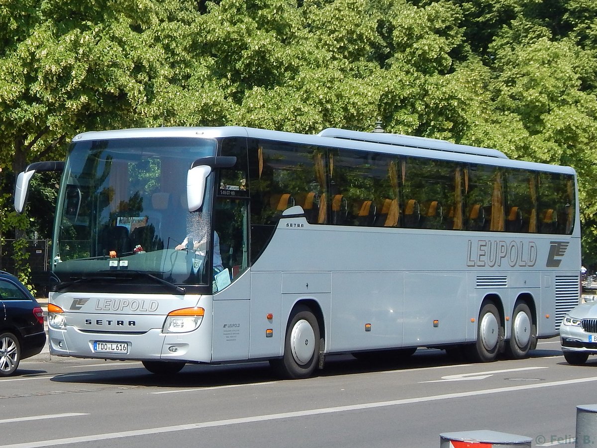 Setra 416 GT-HD von Leupold aus Deutschland in Berlin.