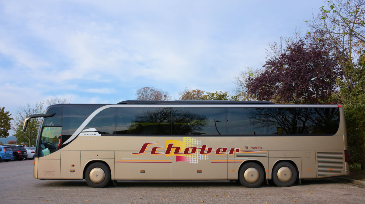 Setra 416 GT-HD vom  Reiseb�ro SCHOBER aus �sterreich in Krems.