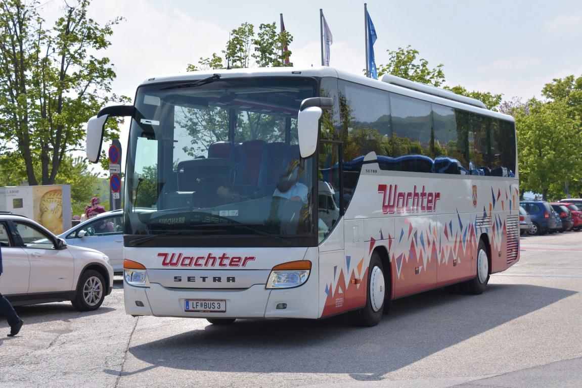 Setra 416 GT-HD von WACHTER Reisen aus Nieder�sterreich in Krems.