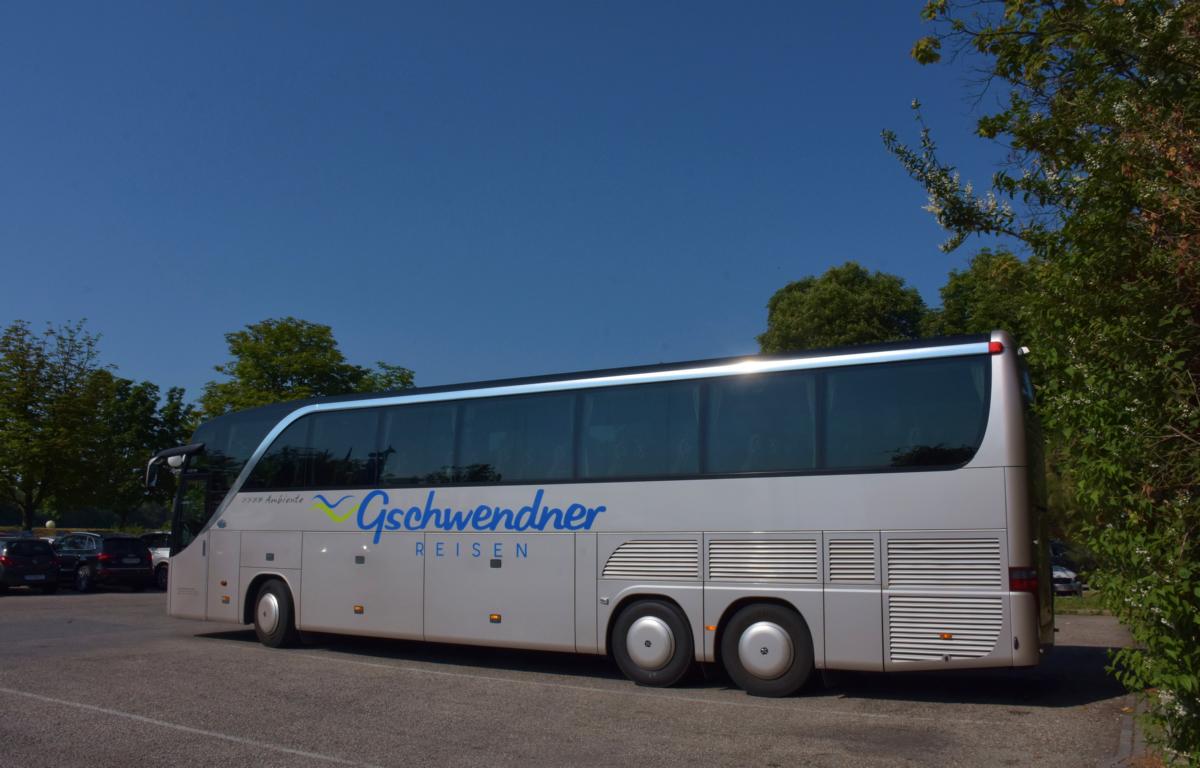 Setra 416 HDH von Gschwendner Reisen aus �sterreich.