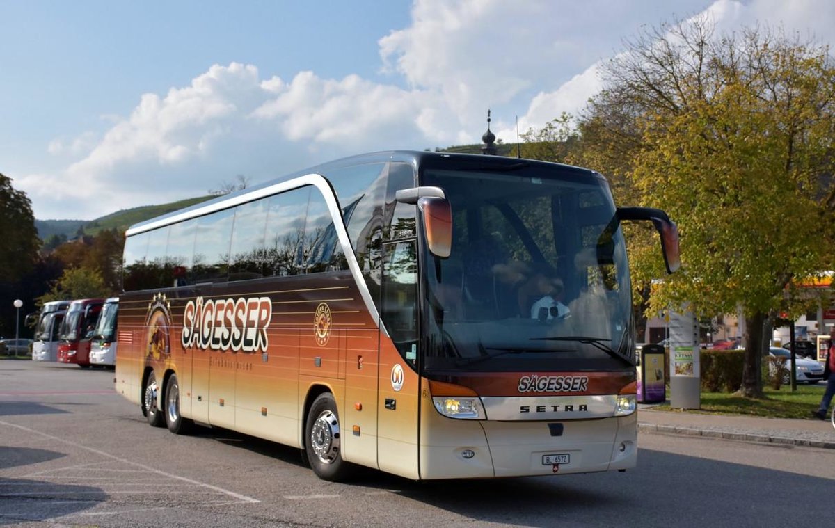 Setra 416 HDH von Sgesser Reisen aus der CH 09/2017 in Krems.