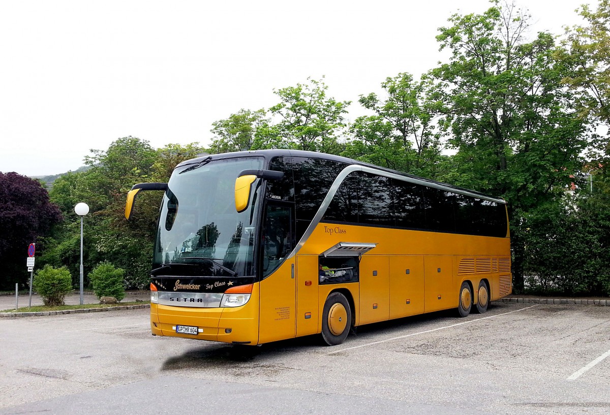 Setra 416 HDH von Schweicker Reisen aus Deutschland am 19.Mai 2014 in Krems gesehen.