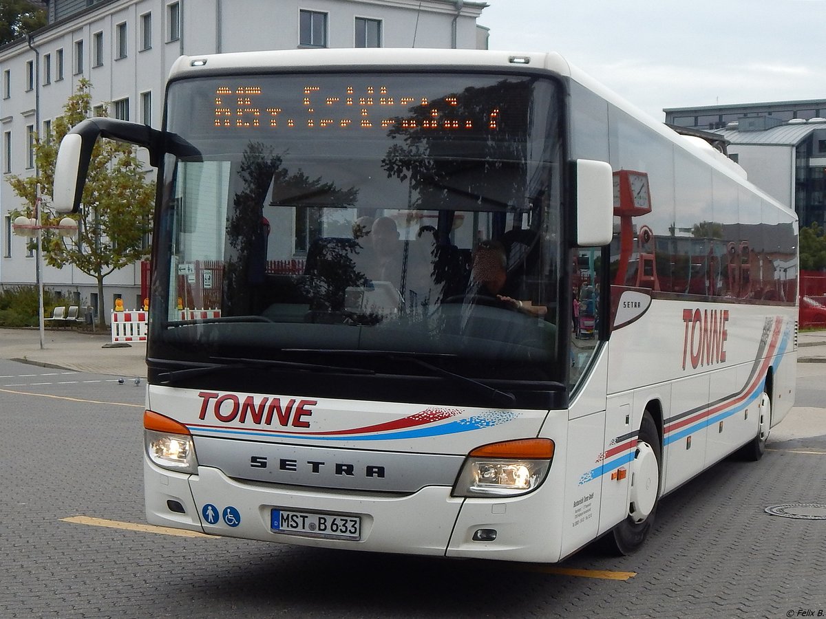 Setra 416 UL von Tonne aus Deutschland in Neubrandenburg.