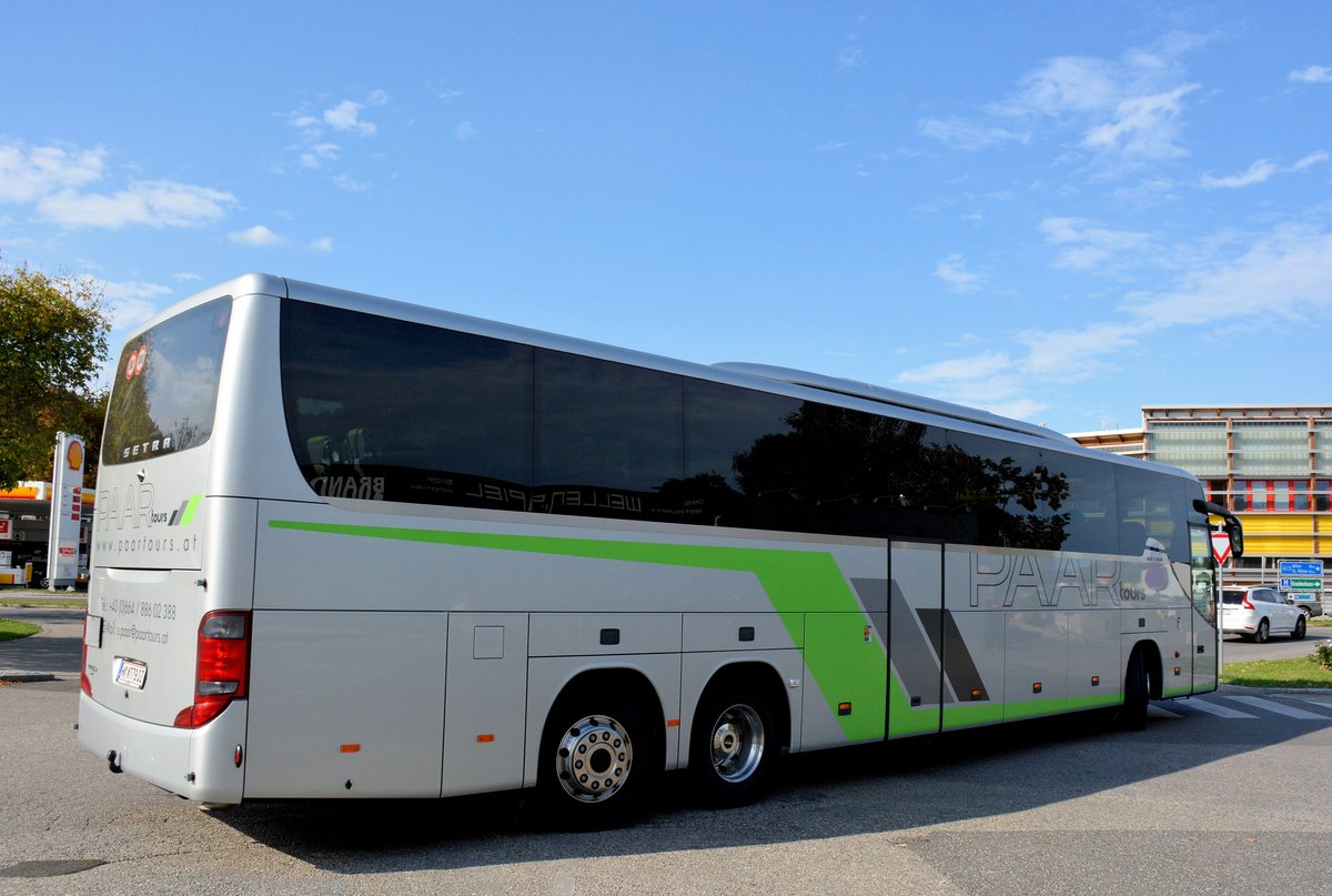 Setra 417 GT-HD von PAAR Tours aus Nieder�sterreich in Krems.