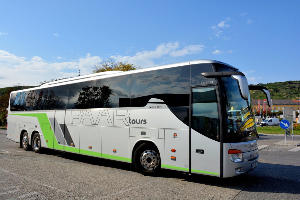 Setra 417 GT-HD von PAAR Tours aus Nieder�sterreich in Krems.